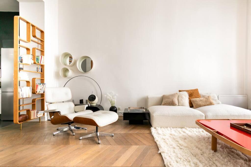 Amazing Premium Flat, Fantastic Location, 1290 Sqf Appartement Parijs