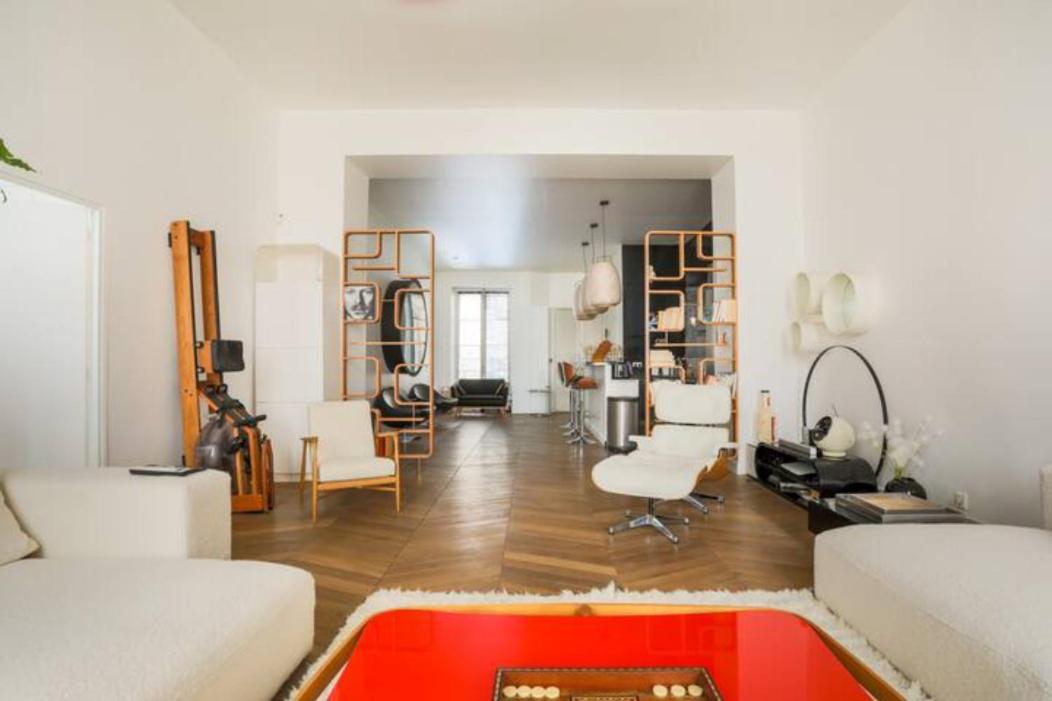 Appartement Amazing Premium Flat, Fantastic Location, 1290 Sqf Parijs